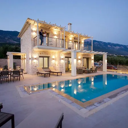 Villa Pangea Ion